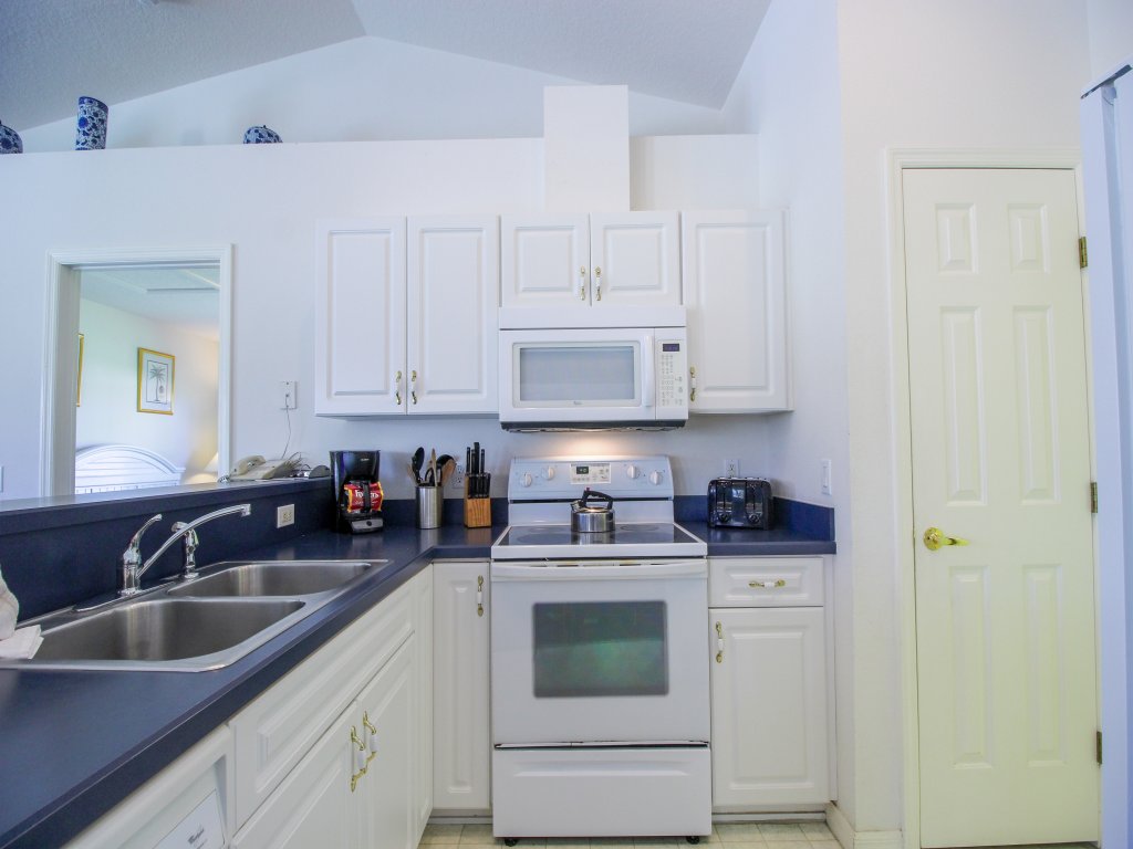 Gorgeous Vacation Home Ciska Vacation Rental in Florida - RedAwning