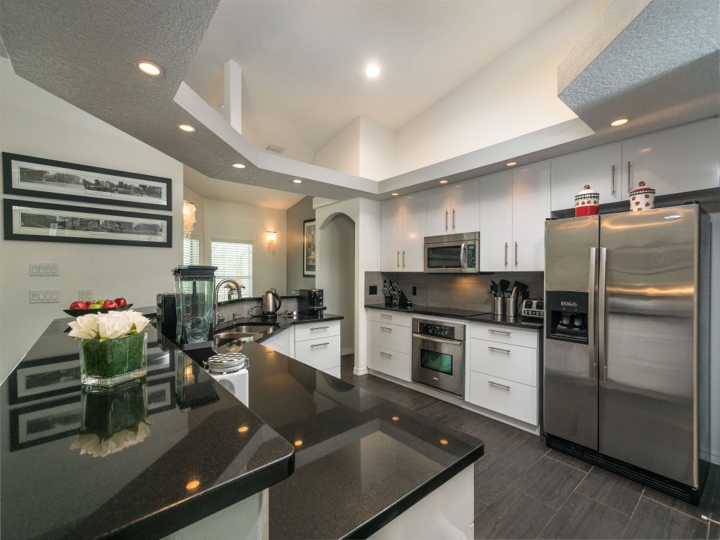 Stunning Executive Villa Ruyper Vacation Rental in Florida - RedAwning