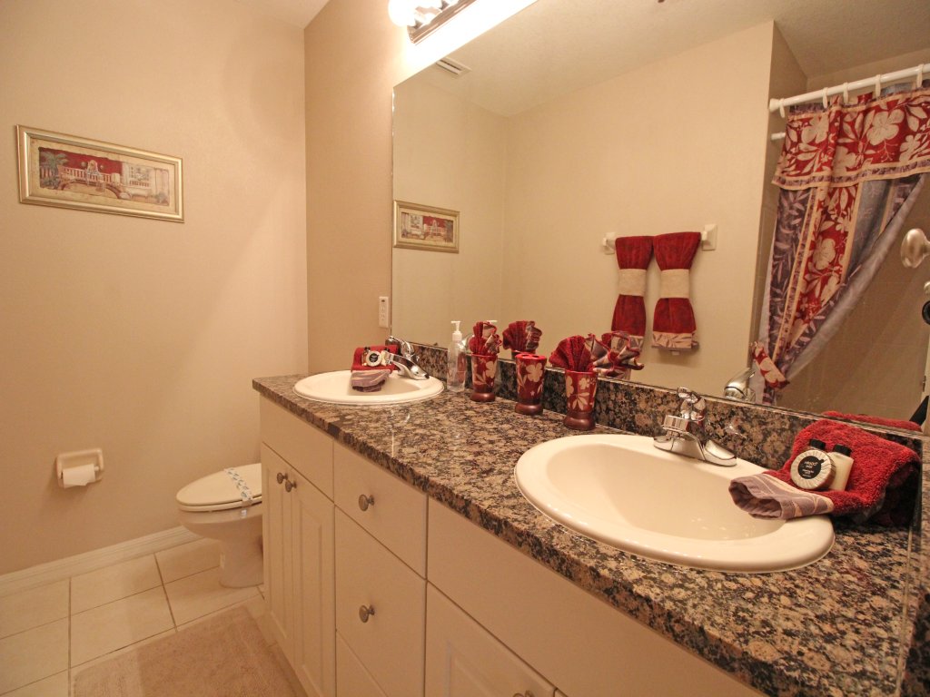 Golf Retreat, walk to the course Vacation Rental in Florida - RedAwning