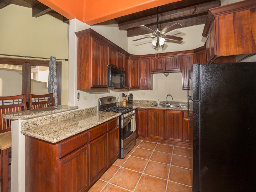 Caribbean Breeze 6B Vacation Rental - RedAwning
