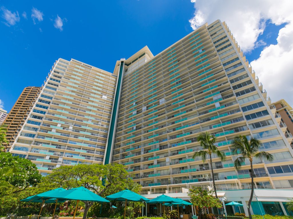 Ilikai Tower 1920 Vacation Rental in Honolulu - RedAwning