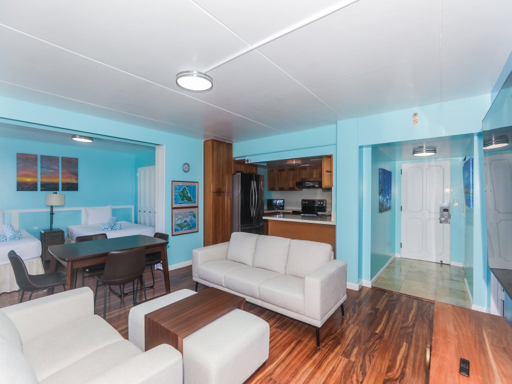 Ilikai Tower 1934 Condo with Fully Equipped Kitchen - Great for longer stays! Vacation Rental in Honolulu - RedAwning