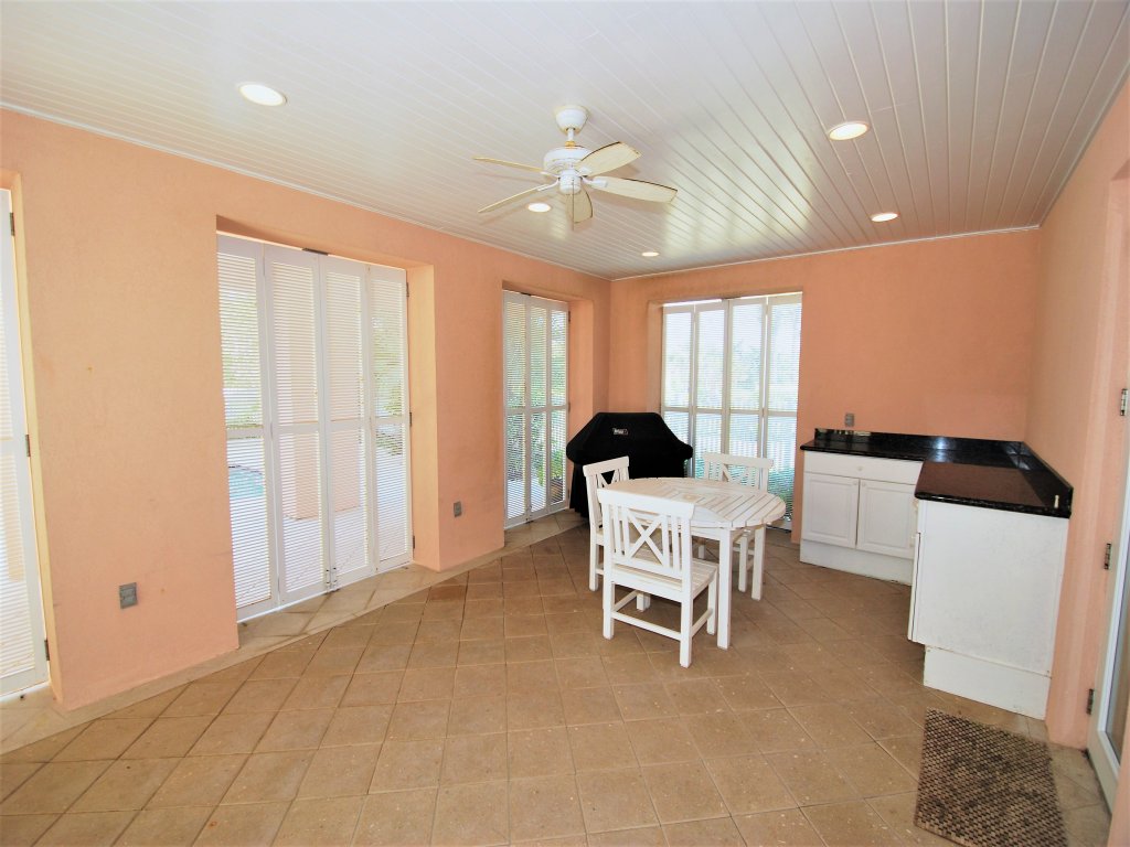 Sea Hawk - Private beach house with Pool & Hot Tub Vacation Rental in South Padre Island - RedAwning