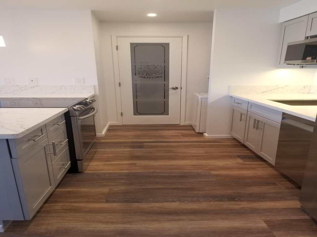 Discovery Bay 2210 Vacation Rental in Honolulu - RedAwning