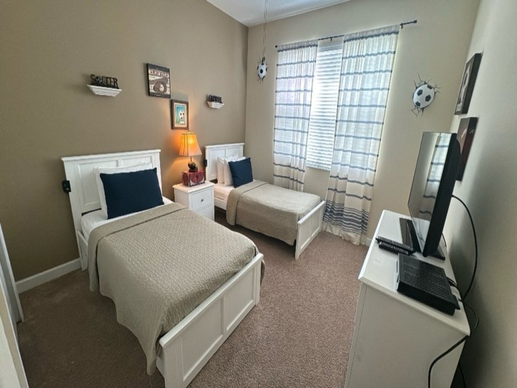 Spacious, Awesome Mickey Room, Private Pool backing to Conservation, BBQ Grill, Pool Table Vacation Rental in Kissimmee - RedAwning