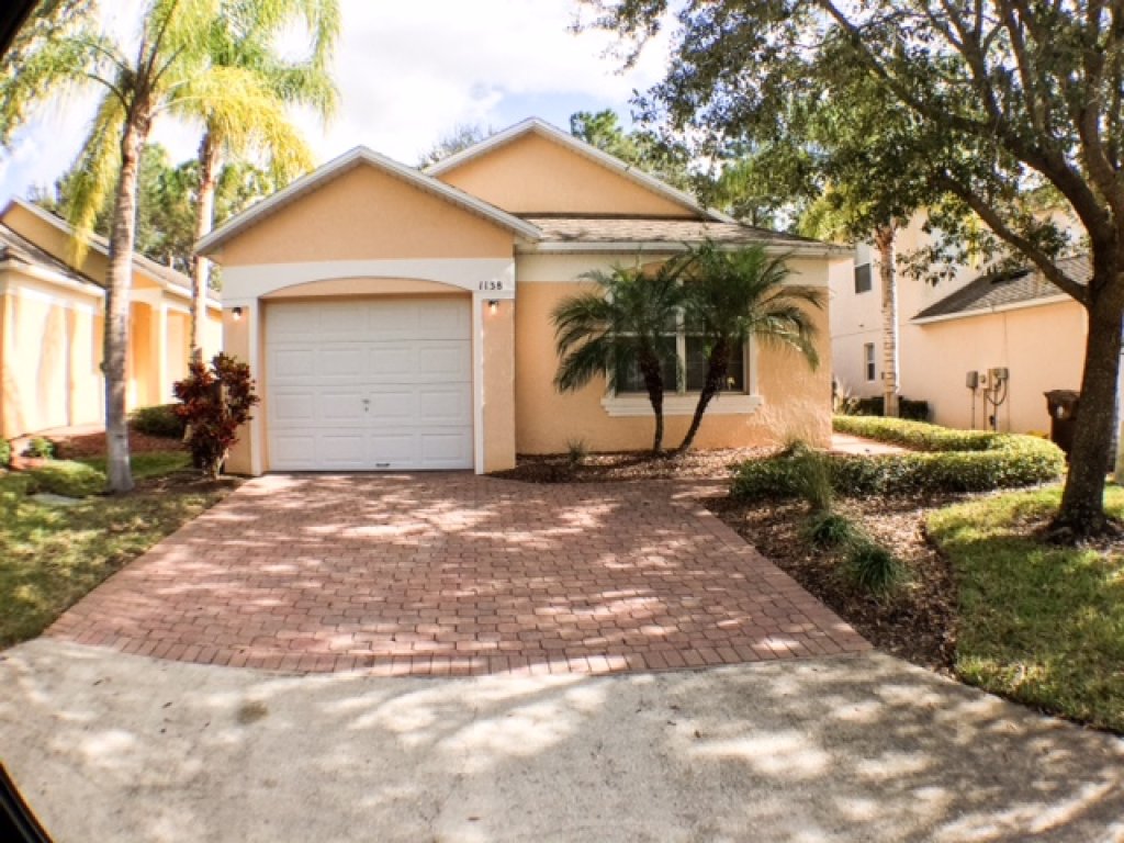 Perfect Home For Your Florida Vacation! Vacation Rental in Haines City - RedAwning