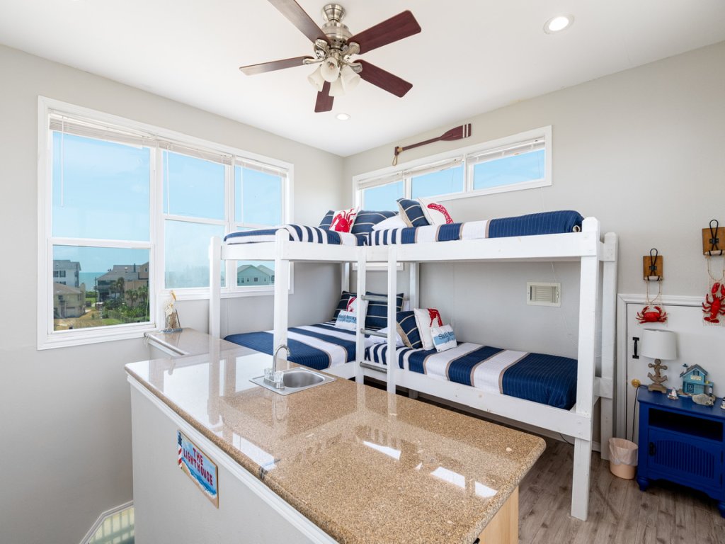 Selah Vacation Rental in Texas - RedAwning