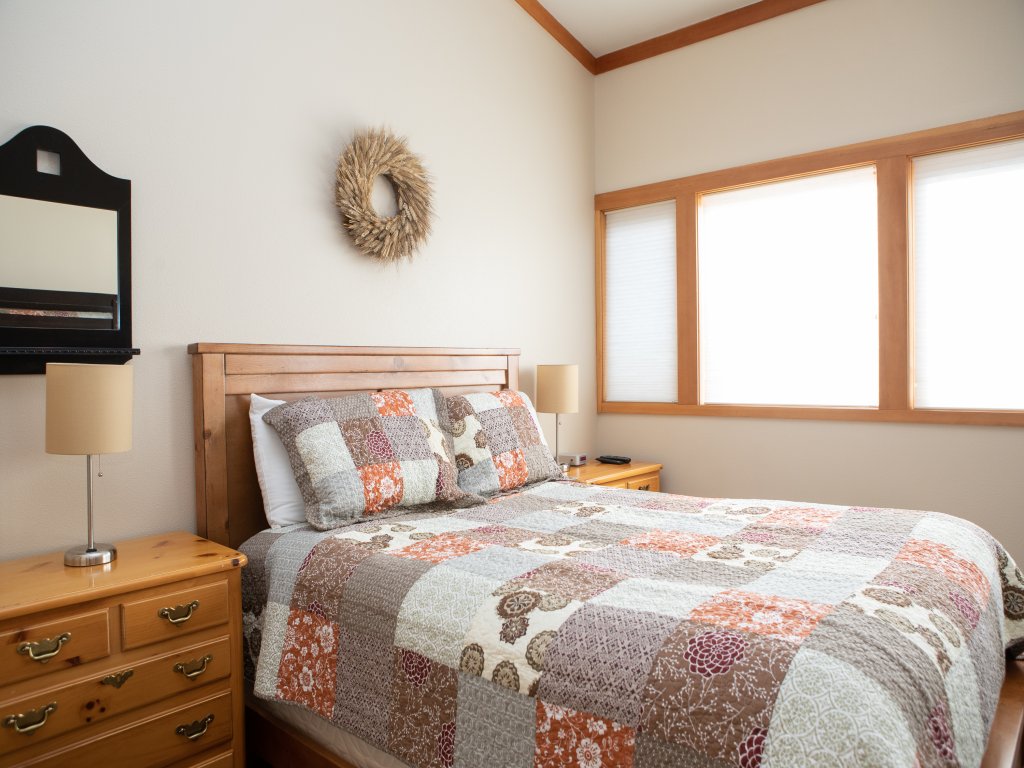 1320 Tennis Townhome Vacation Rental in Keystone - RedAwning