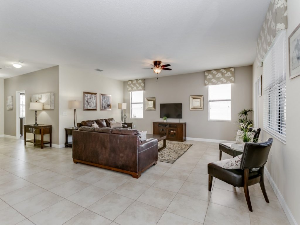 Best Resort In Disney Area! Vacation Rental in Davenport - RedAwning