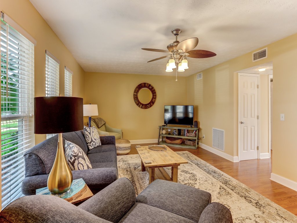 Fernandina Shores Condo with Private Balcony and Access to Pool Vacation Rental in Fernandina Beach - RedAwning