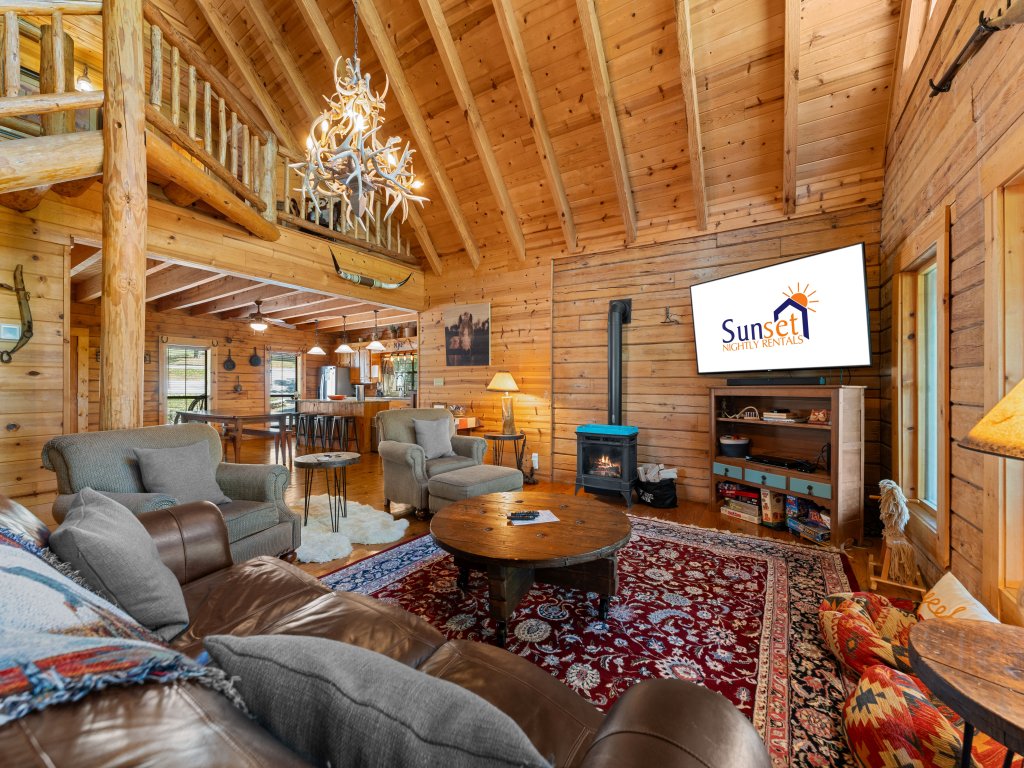 P-LONE- The Lazy K Cabin Vacation Rental in Branson - RedAwning
