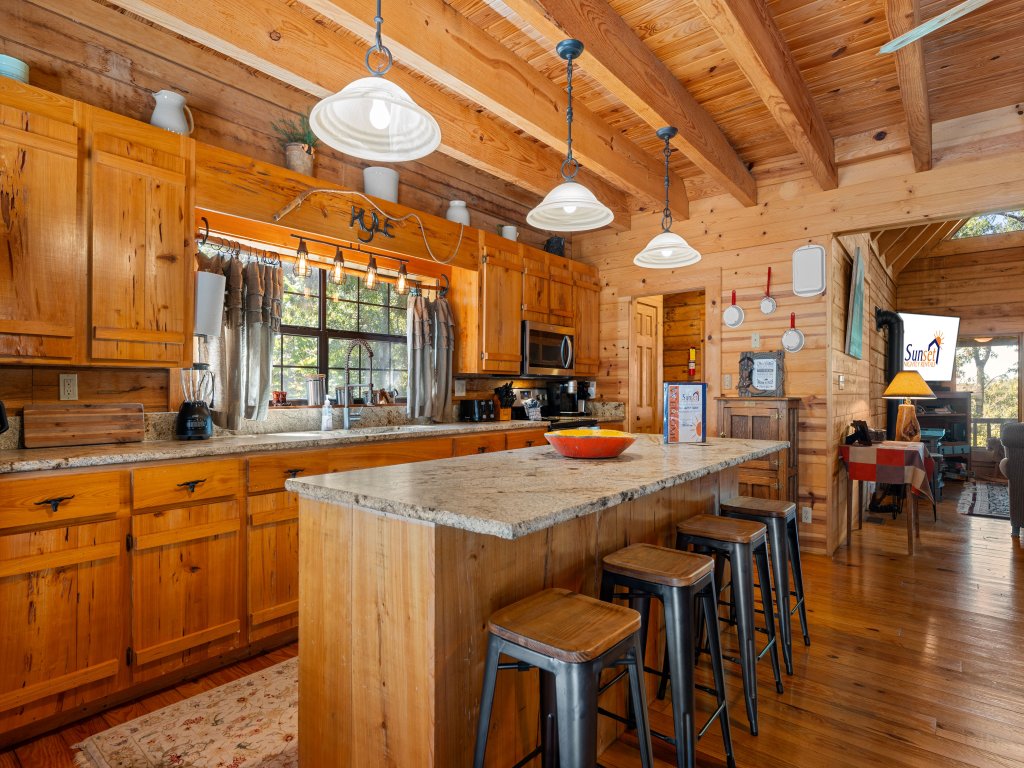P-LONE- The Lazy K Cabin Vacation Rental in Branson - RedAwning