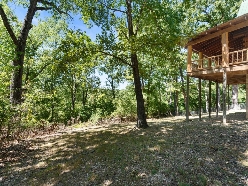 P-LONE- The Lazy K Cabin Vacation Rental in Branson - RedAwning