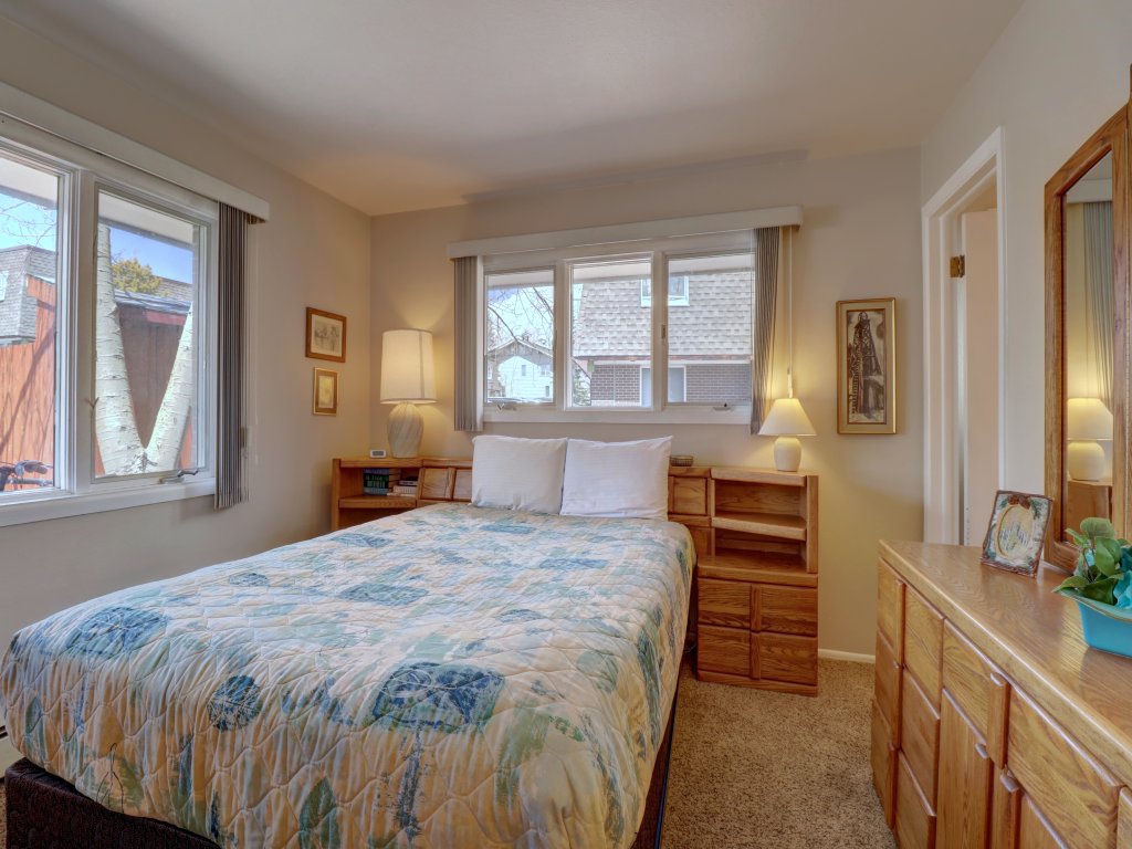 CC19 Chateau Claire Vacation Rental in Dillon - RedAwning