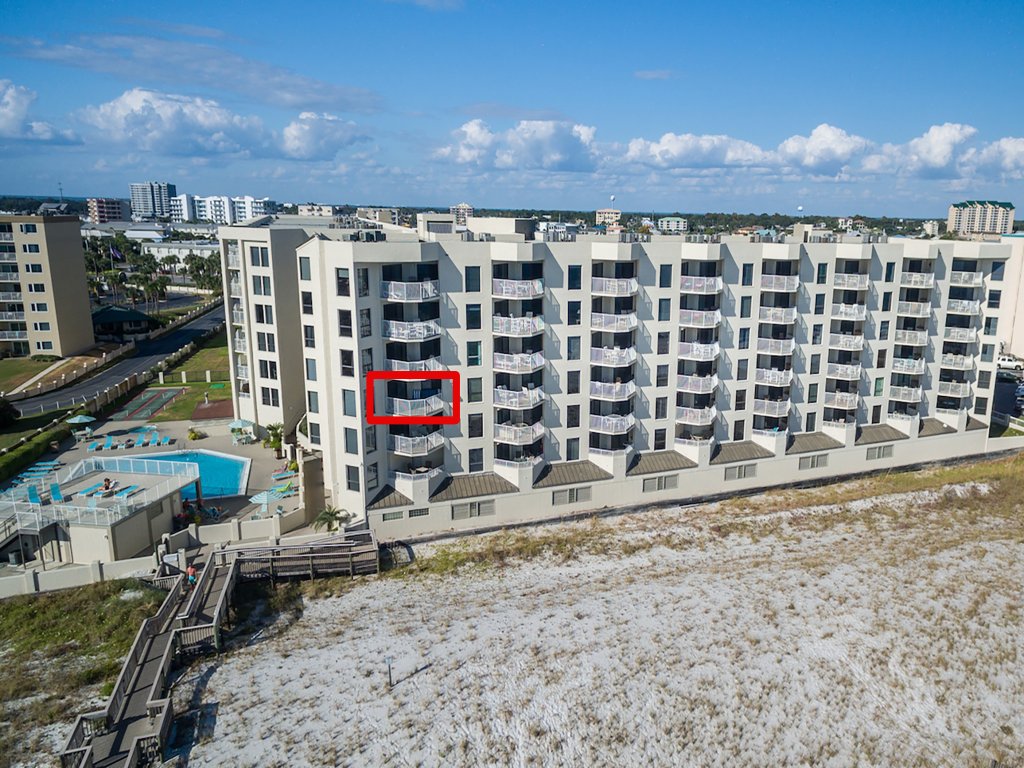 Inlet Reef 301 is an absolutely stunning 3 BR - completely remodeled Gulf Front Vacation Rental in Destin - RedAwning