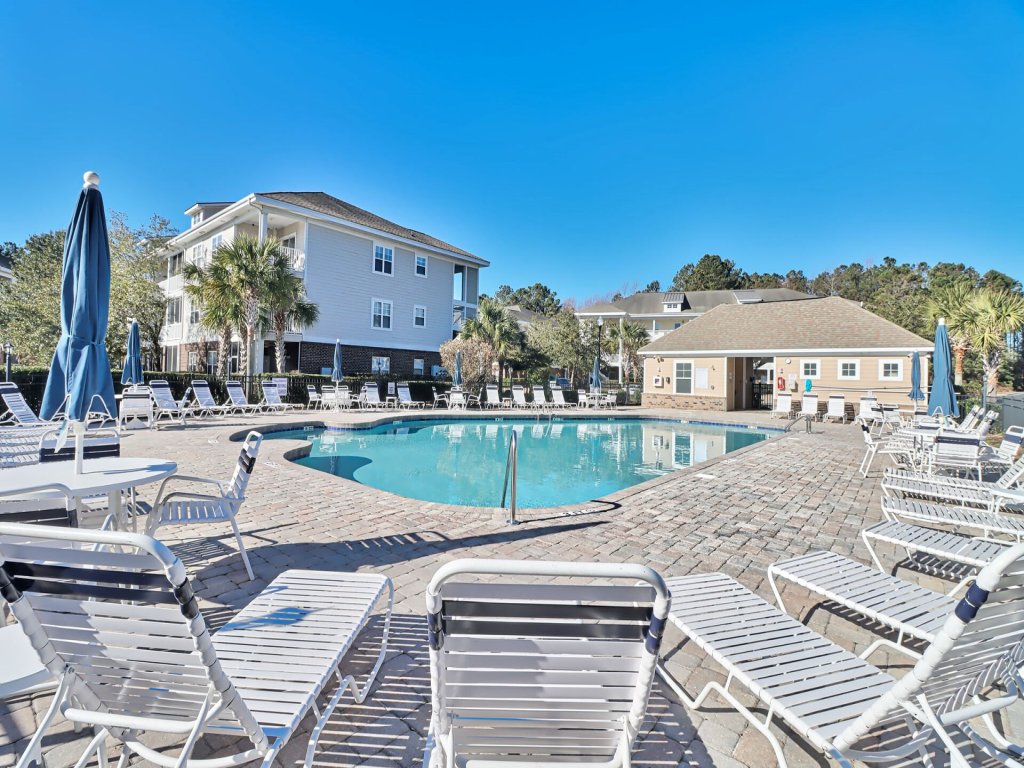1233 Willow Bend Vacation Rental in North Myrtle Beach - RedAwning