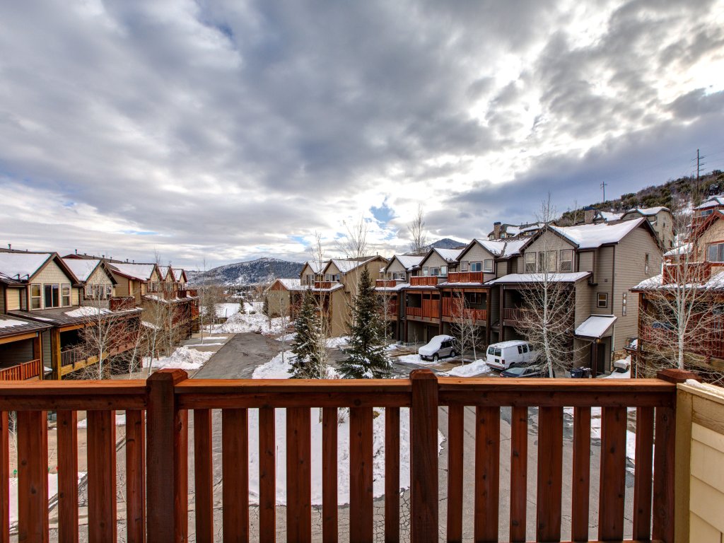 Spacious Ski Retreat 5452 with Pool Hot Tub and Garage Vacation Rental in Park City - RedAwning