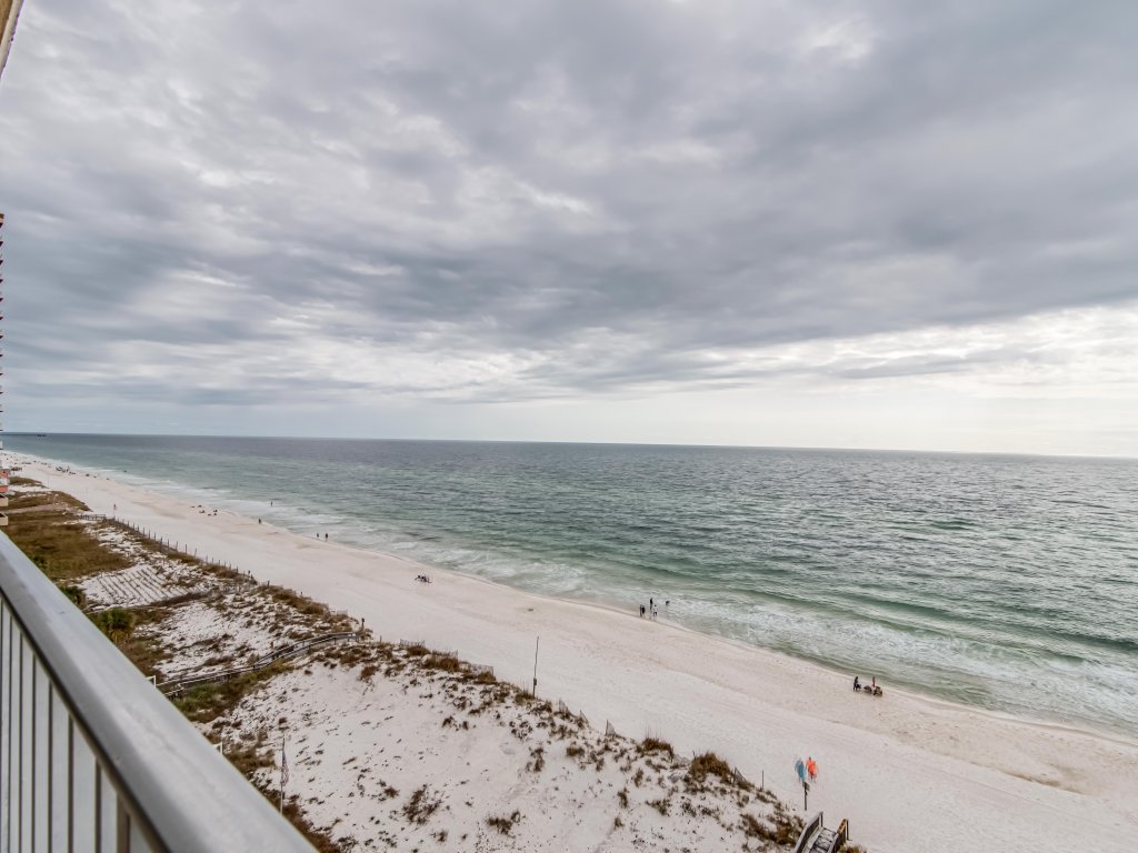 Ocean House 1904 Vacation Rental in Gulf Shores - RedAwning