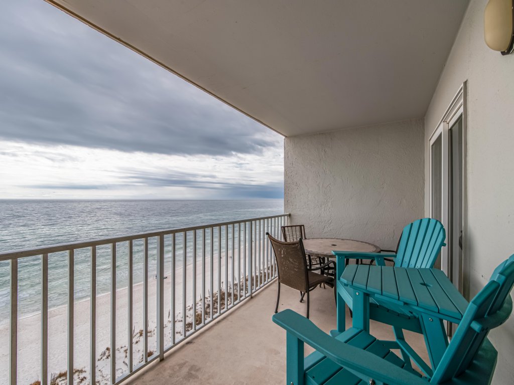 Ocean House 1904 Vacation Rental in Gulf Shores - RedAwning