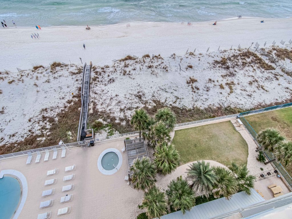 Ocean House 1904 Vacation Rental in Gulf Shores - RedAwning