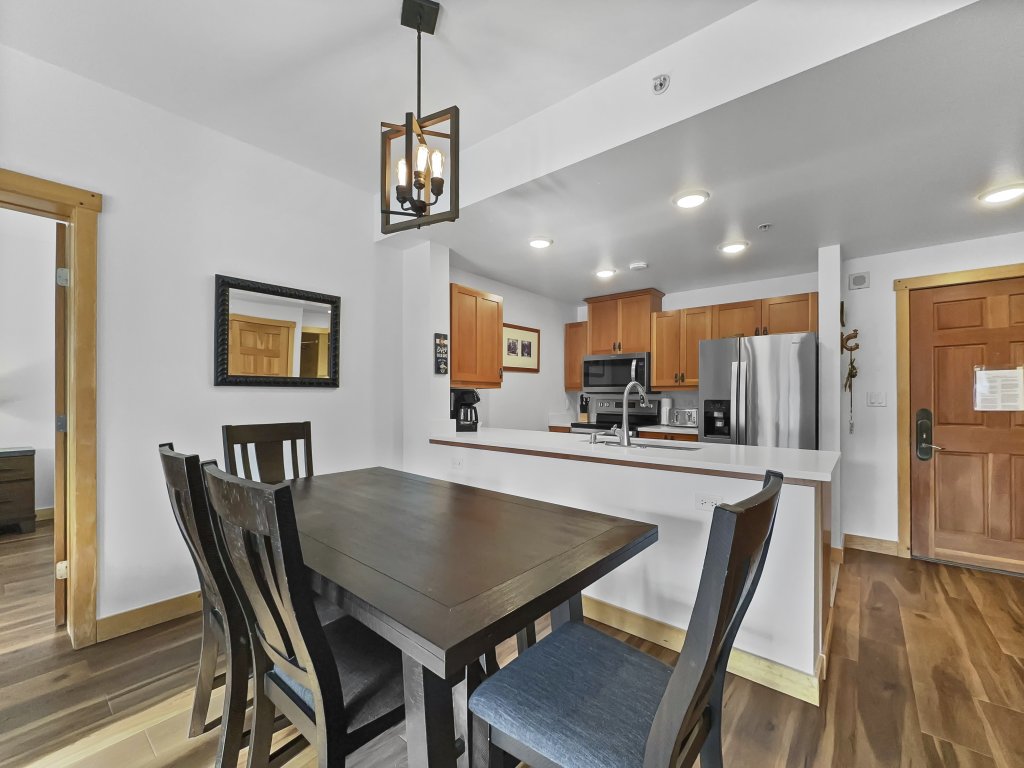 Inviting and Spacious Condo In The Heart of Center Village - PP416 Vacation Rental in Copper Mountain - RedAwning