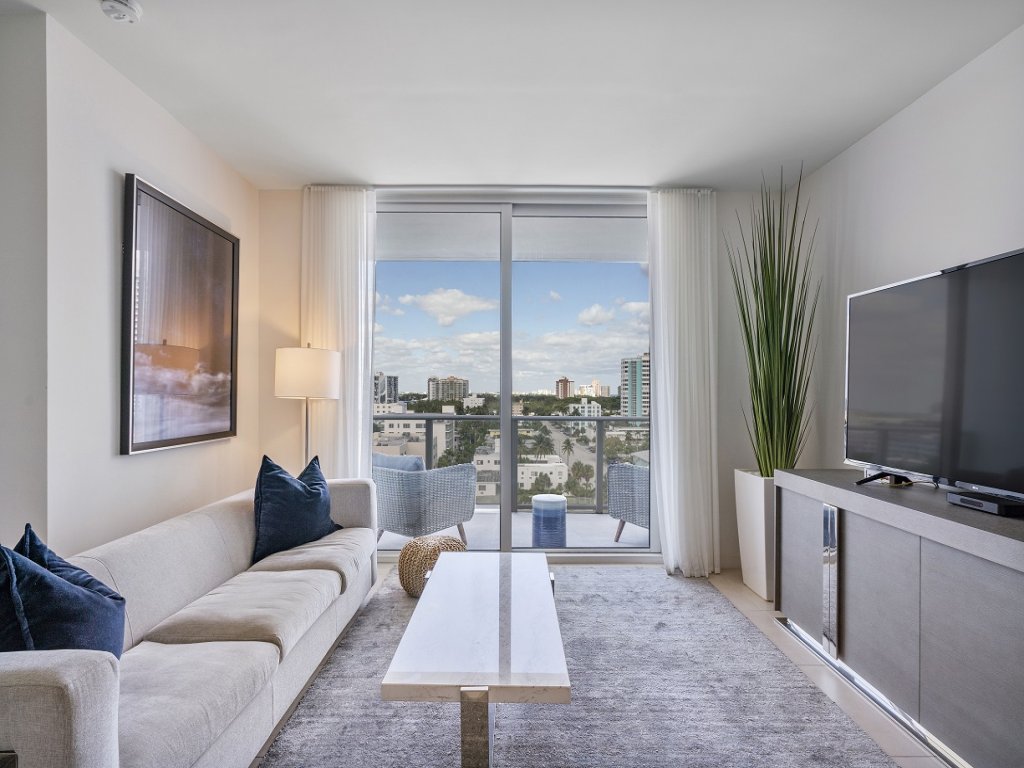 914 Tiffany House Vacation Rental in Fort Lauderdale - RedAwning