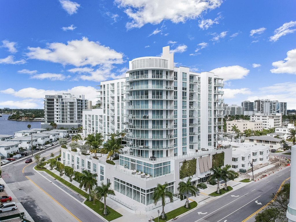914 Tiffany House Vacation Rental in Fort Lauderdale - RedAwning