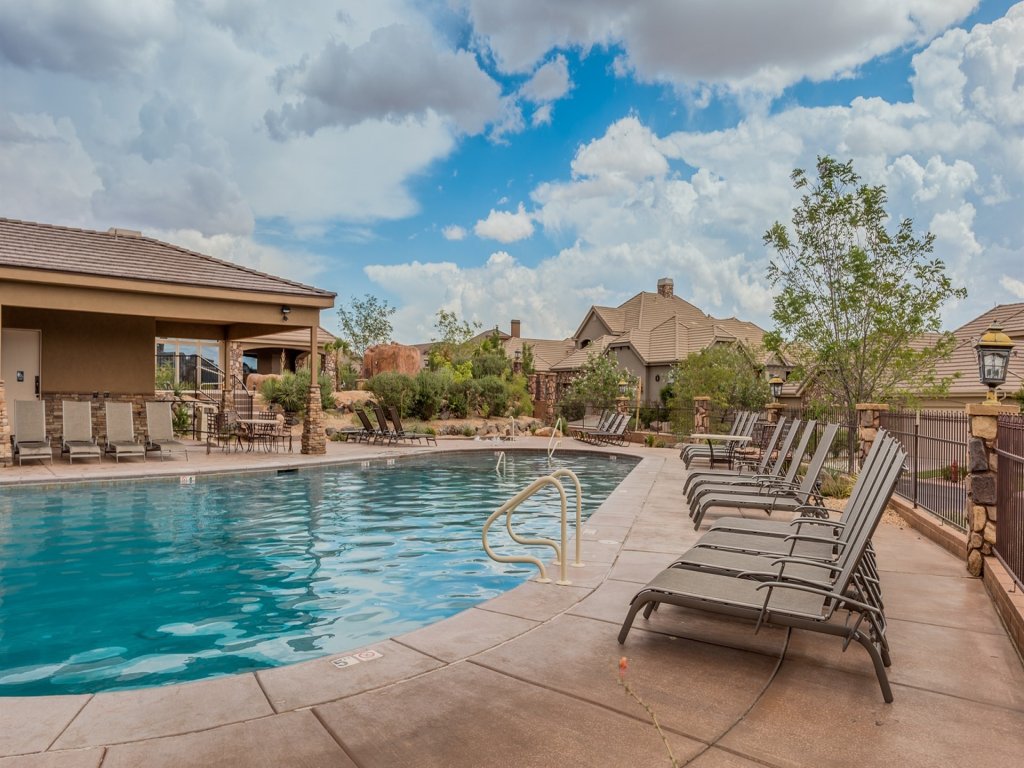Almost Heaven Vacation Rental in Utah - RedAwning