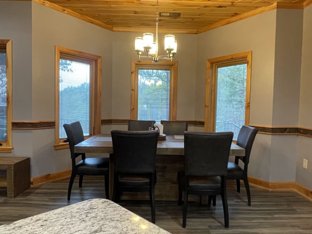 Diamond Bear, TN Nature on 140 acres with a lake! Vacation Rental in Tennessee - RedAwning