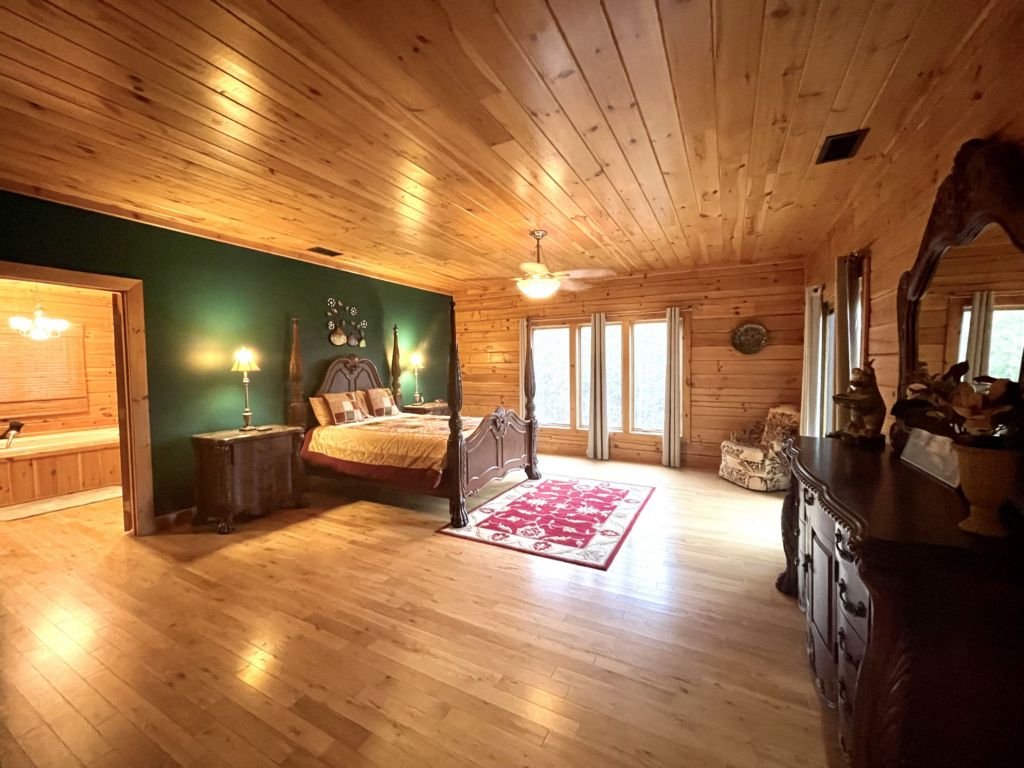 Grand View, 360-degrees of awesome Mountain Views! Vacation Rental in Tennessee - RedAwning