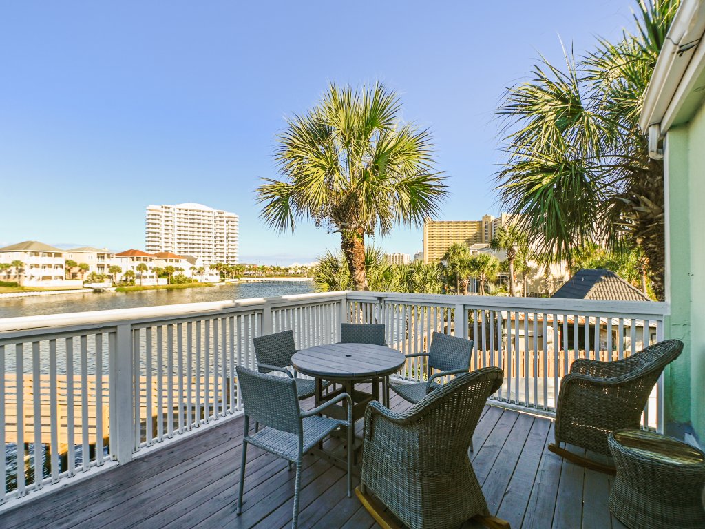 Southbay 55 is 2 Bedroom on the lake with short walk to beach Vacation Rental in Destin - RedAwning