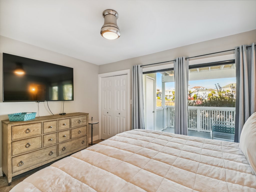 Southbay 55 is 2 Bedroom on the lake with short walk to beach Vacation Rental in Destin - RedAwning