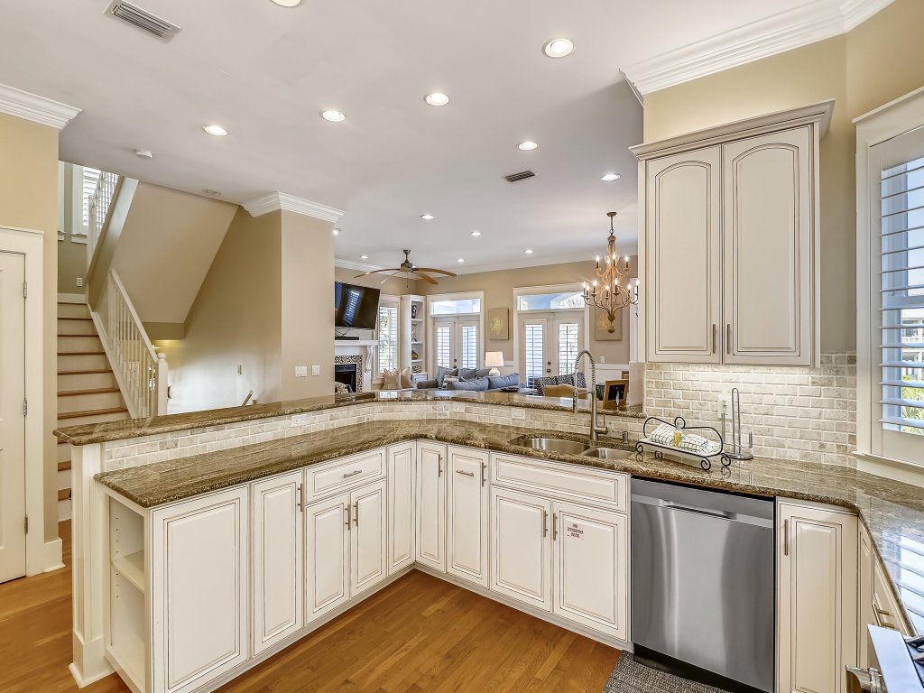 Paradise Pointe - Gorgeous 4 BR home with pool Vacation Rental in Destin - RedAwning