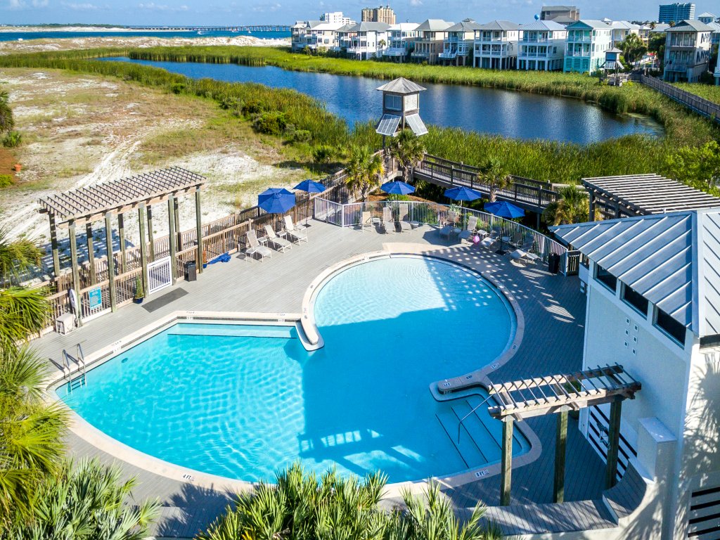 Paradise Pointe - Gorgeous 4 BR home with pool Vacation Rental in Destin - RedAwning