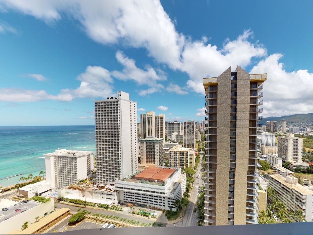 Artsy 32nd Floor Condo with Modern Furnishings & Gorgeous Ocean Views Vacation Rental in Honolulu - RedAwning