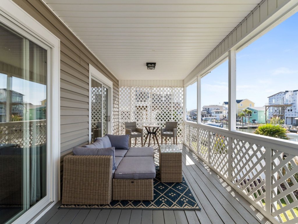 Las Palmas / 121 Lions Paw Vacation Rental in Holden Beach - RedAwning