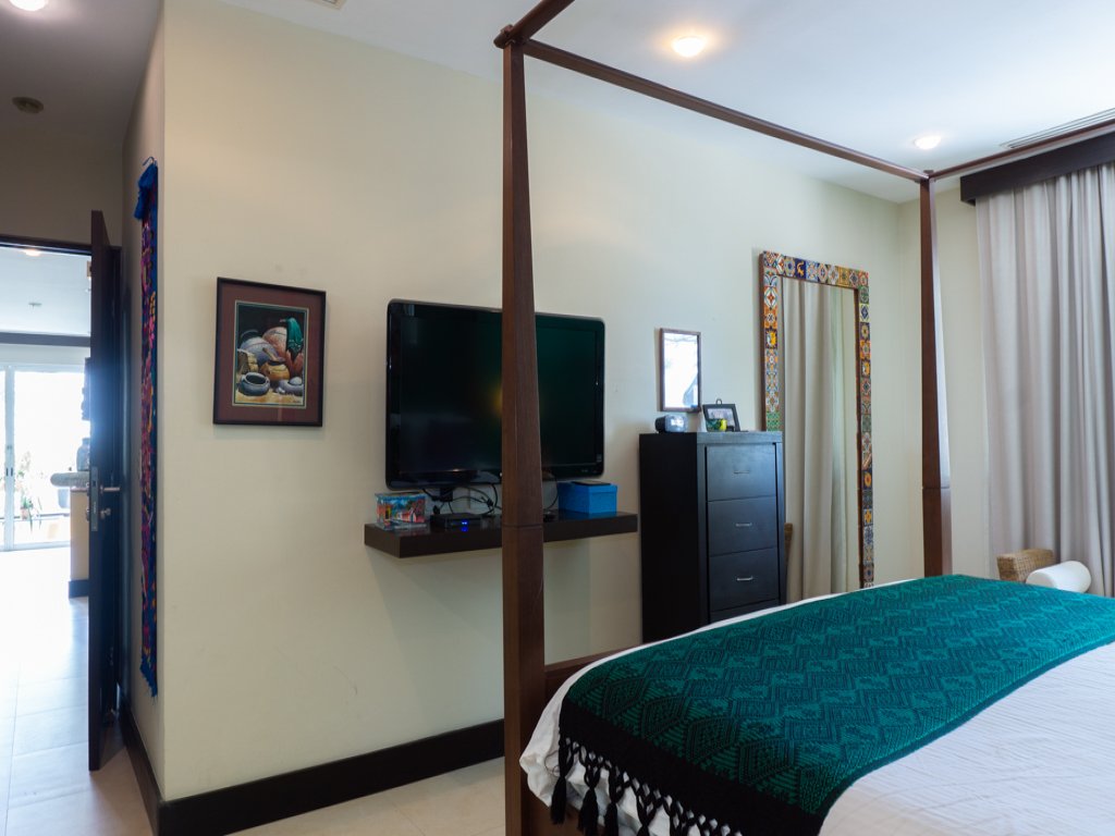 Casa Soleada Vacation Rental - RedAwning