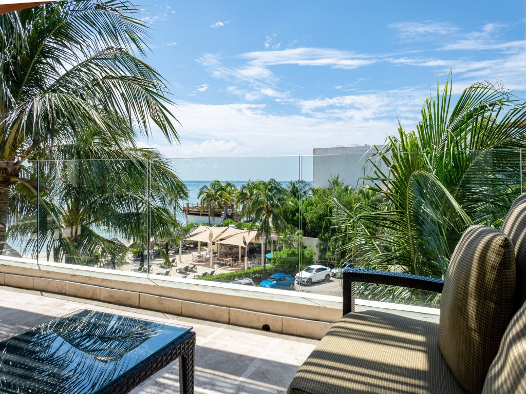 Elements Penthouse 21 Vacation Rental - RedAwning