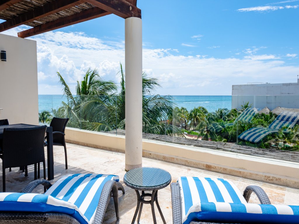 Elements Penthouse 21 Vacation Rental - RedAwning