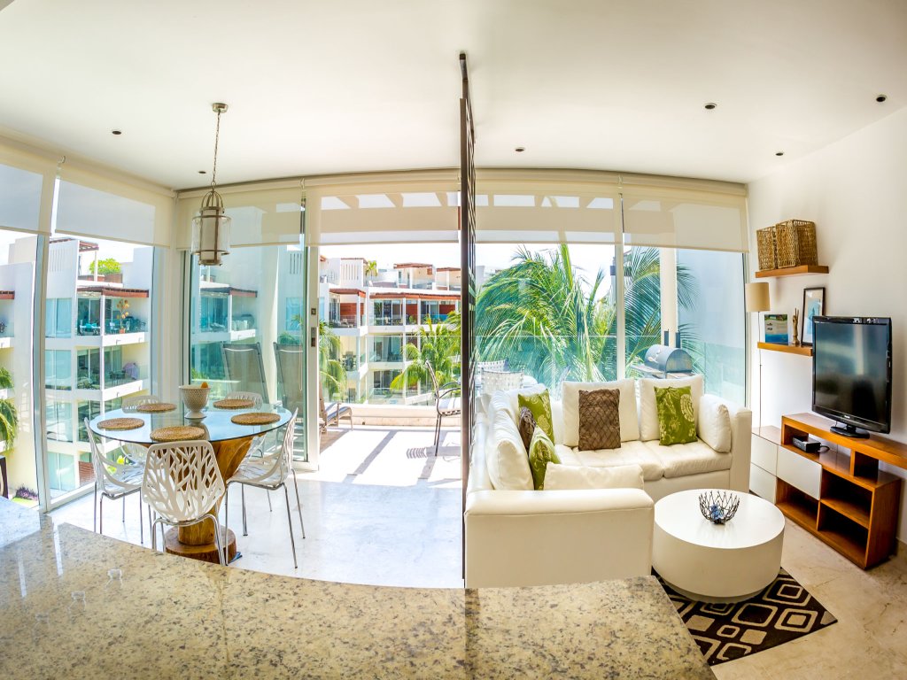 Elements Penthouse 5 Vacation Rental - RedAwning
