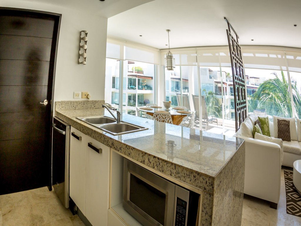 Elements Penthouse 5 Vacation Rental - RedAwning