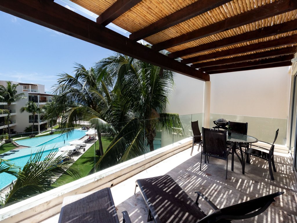 Elements Penthouse 5 Vacation Rental - RedAwning