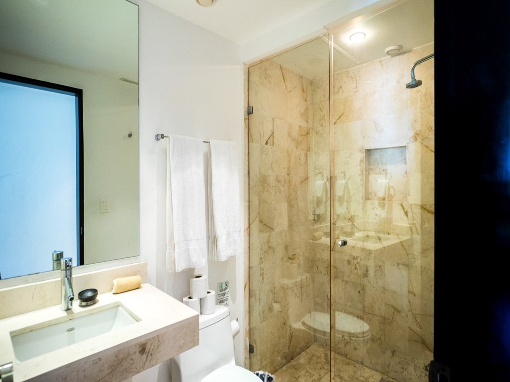 Elements Garden House 5 Vacation Rental - RedAwning