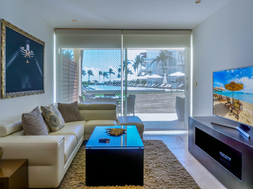 Elements Garden House 11 Vacation Rental - RedAwning