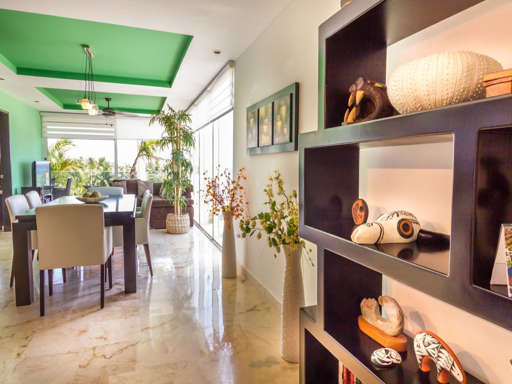 Elements Penthouse 1 2 Bd Vacation Rental - RedAwning