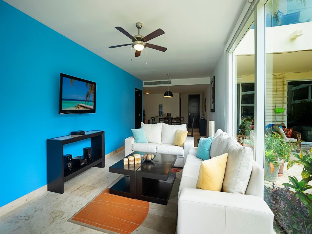Elements Garden House 3 Vacation Rental - RedAwning