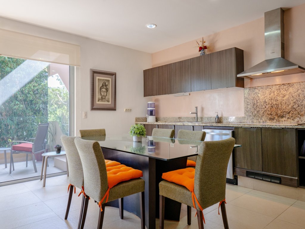 Del Viento Vaiven Penthouse 31 Vacation Rental - RedAwning