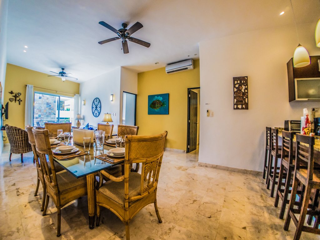 La Vista 6 Oceanview Condo in Playa del Carmen Vacation Rental - RedAwning