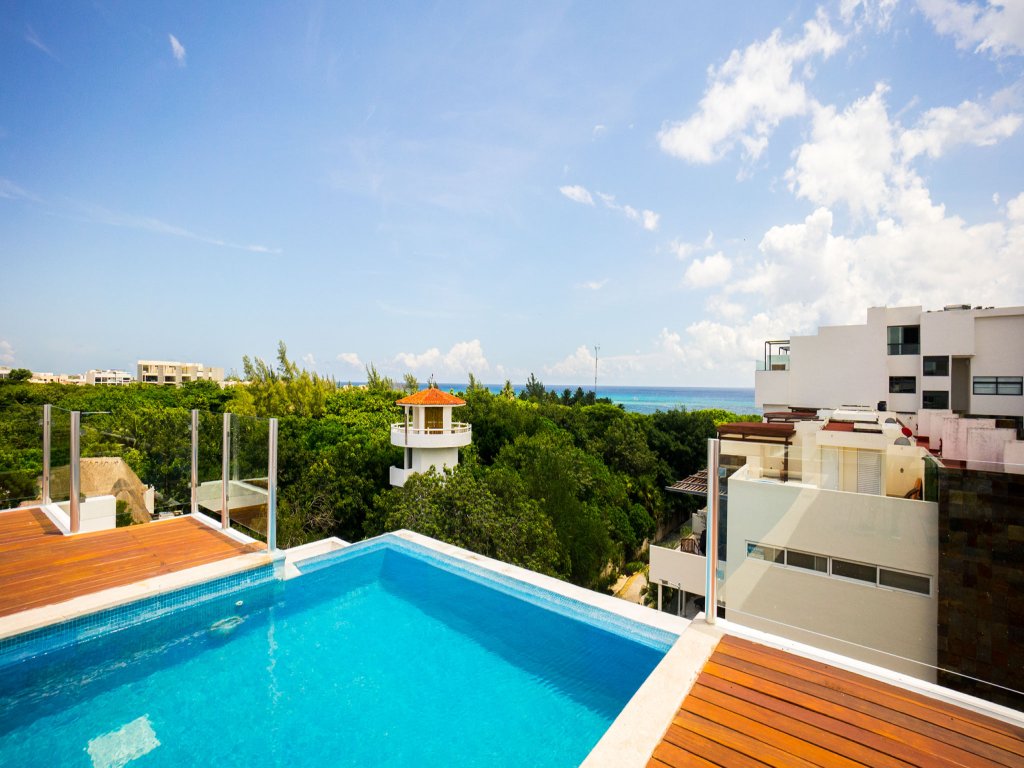 La Vista 6 Oceanview Condo in Playa del Carmen Vacation Rental - RedAwning