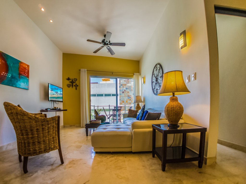 La Vista 6 Oceanview Condo in Playa del Carmen Vacation Rental - RedAwning
